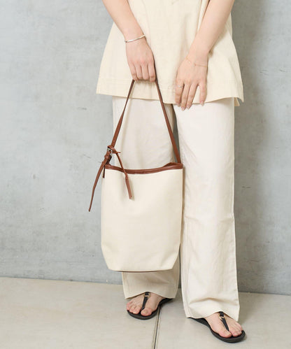 帆布桶型手提包