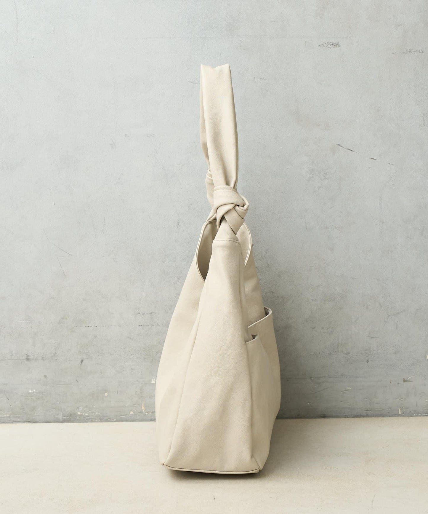 仿皮單肩包 三角形