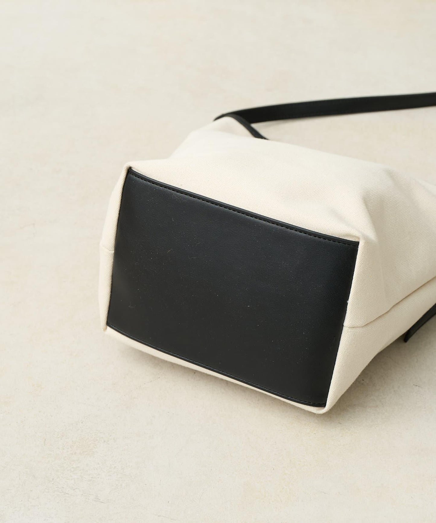 帆布桶型手提包