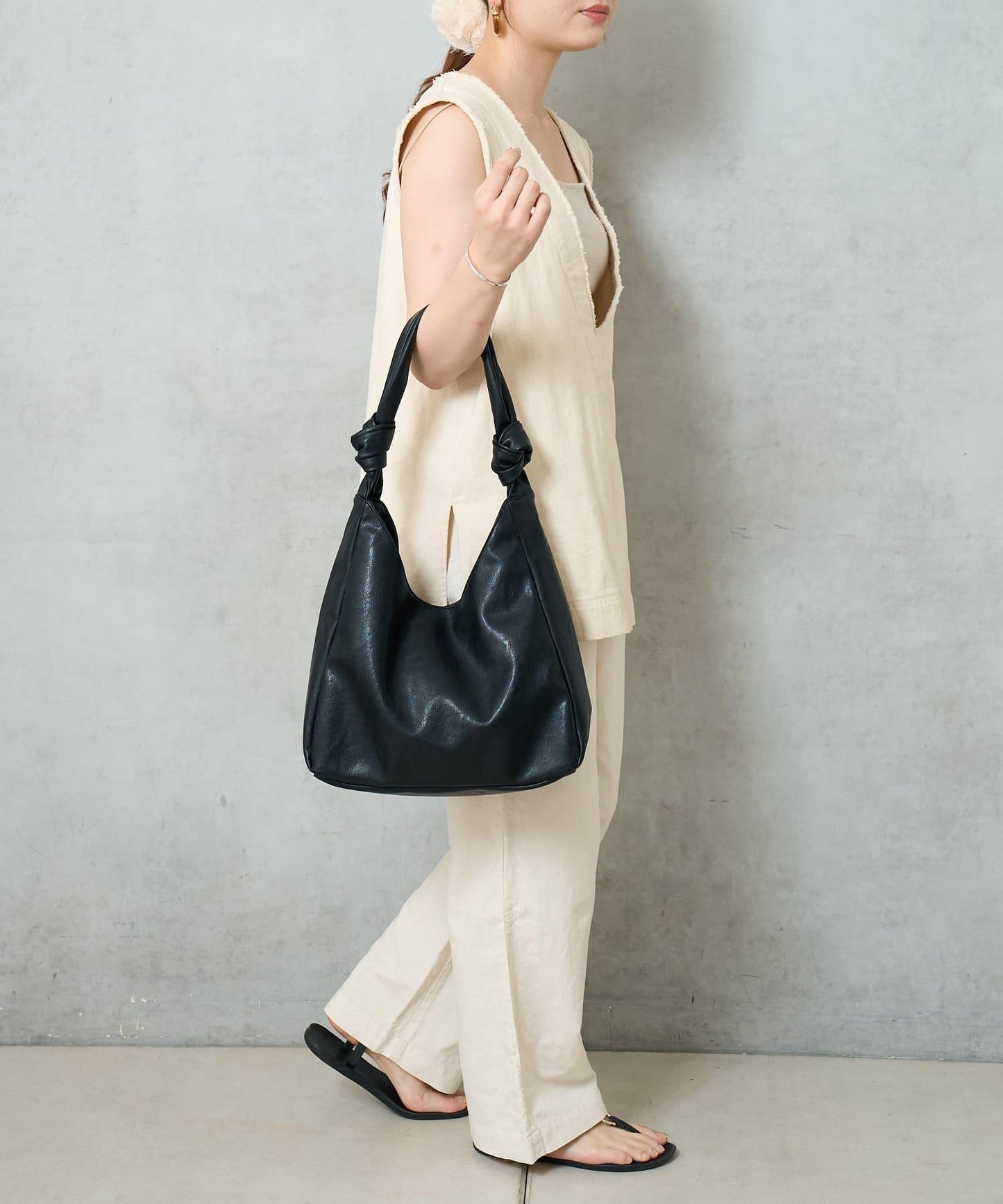 仿皮單肩包 三角形