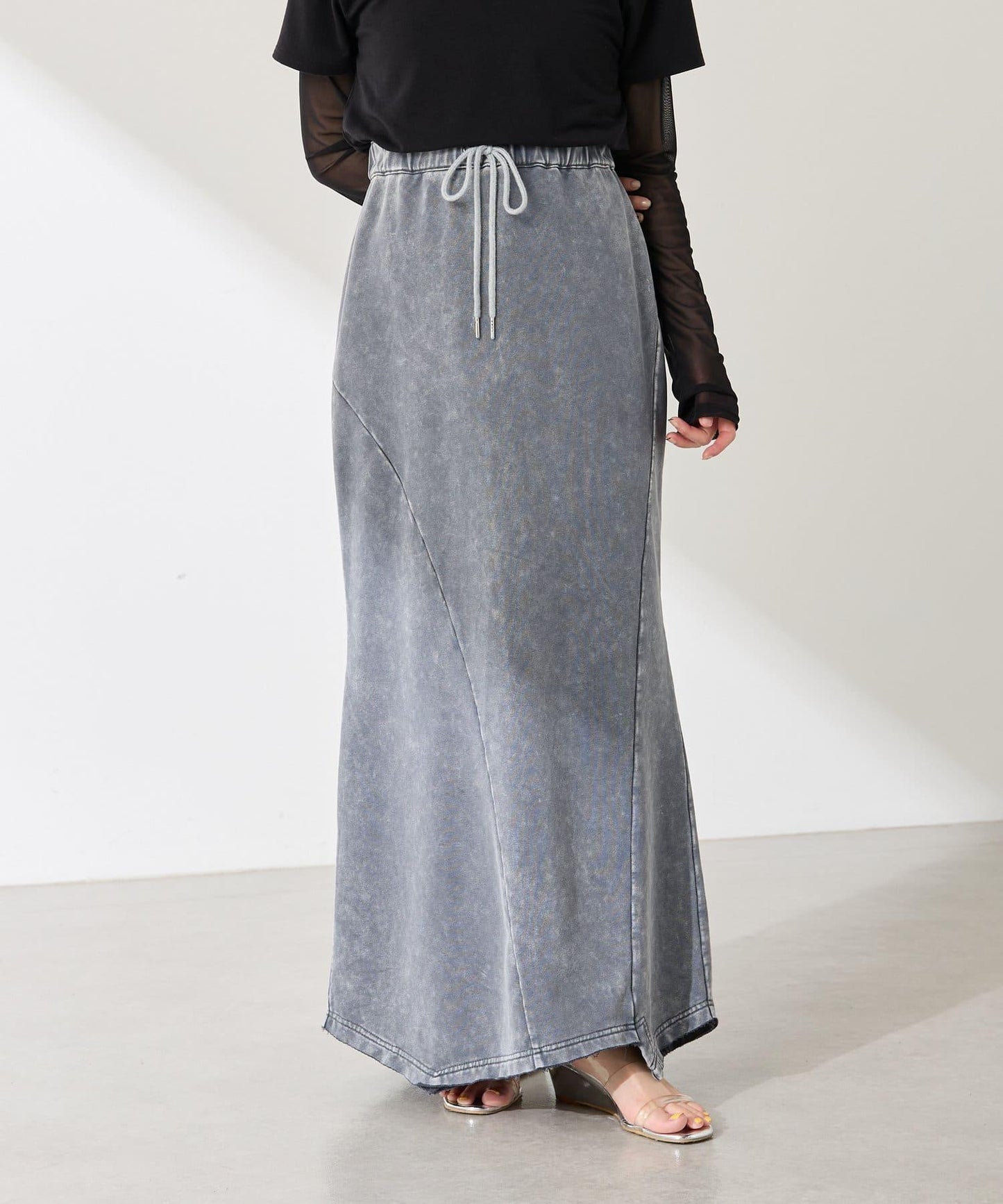 【減肥效果】Q.anos 魚鱗拼接裙