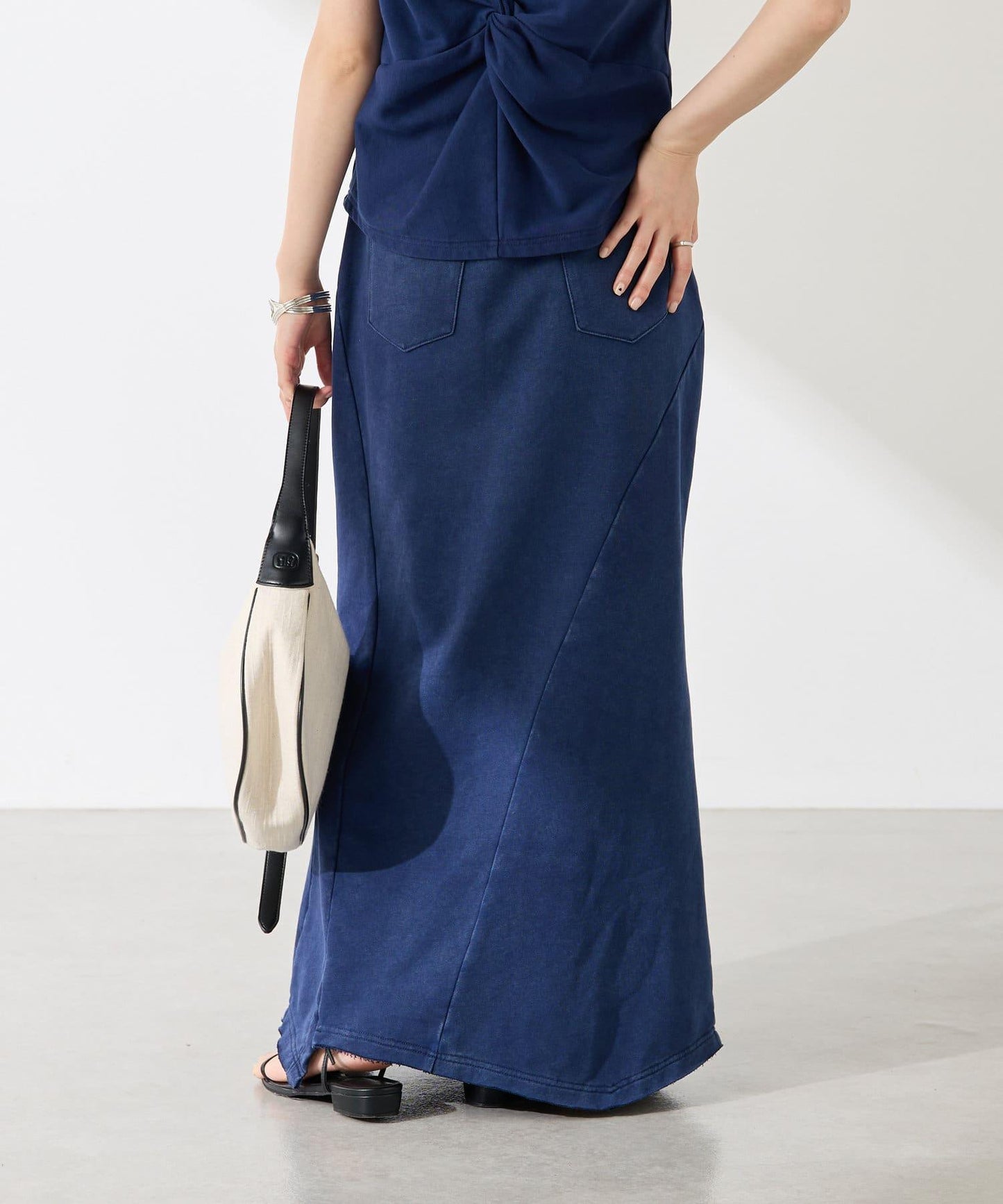 【減肥效果】Q.anos 魚鱗拼接裙