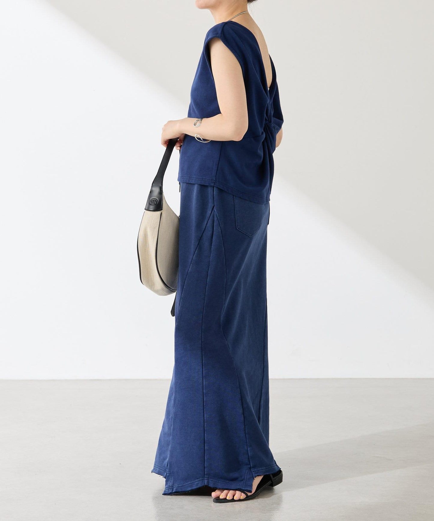 【減肥效果】Q.anos 魚鱗拼接裙