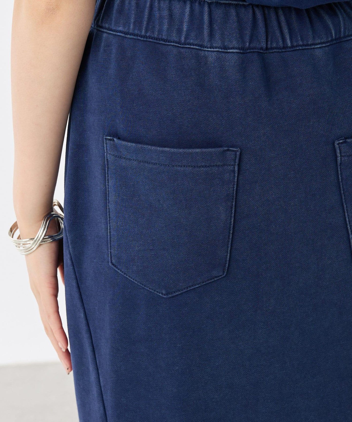 【減肥效果】Q.anos 魚鱗拼接裙