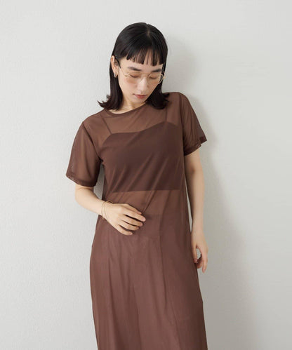 短袖蕾絲連衣裙