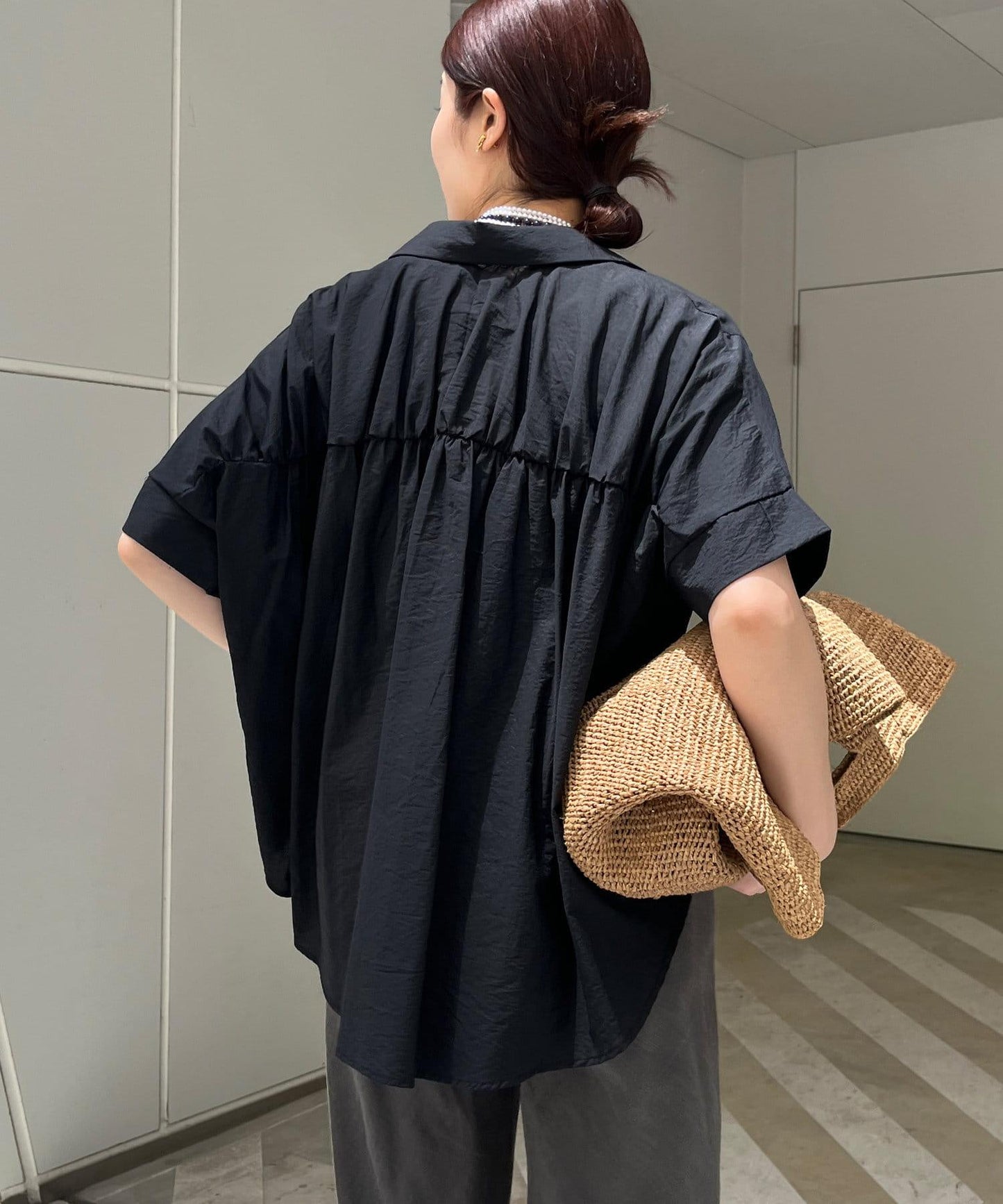 揹帶襯衫