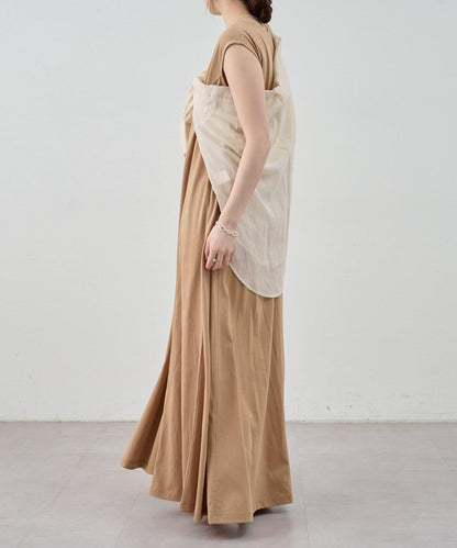 荷葉邊N/S連衣裙