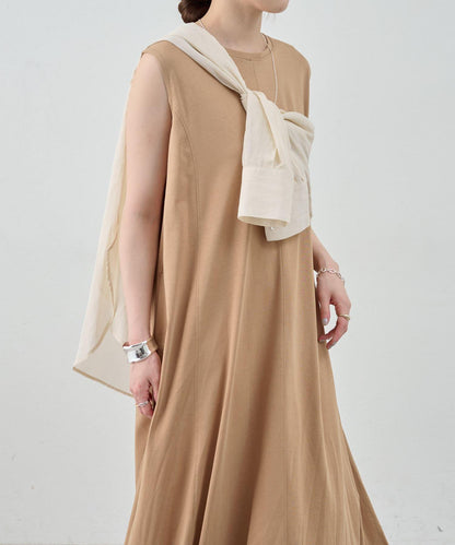 荷葉邊N/S連衣裙