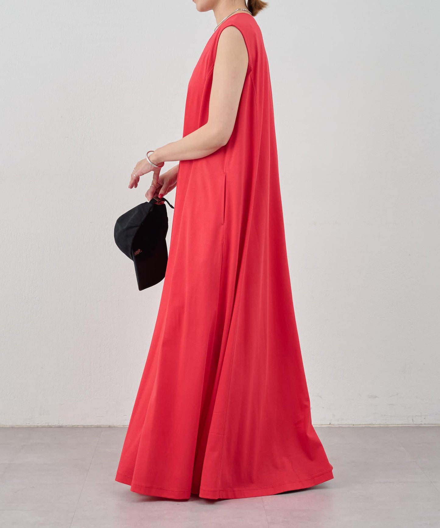 荷葉邊N/S連衣裙