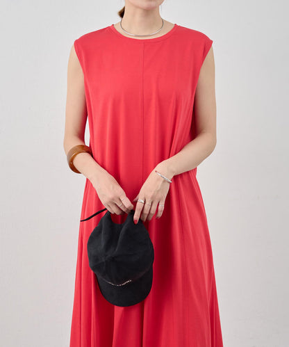 荷葉邊N/S連衣裙