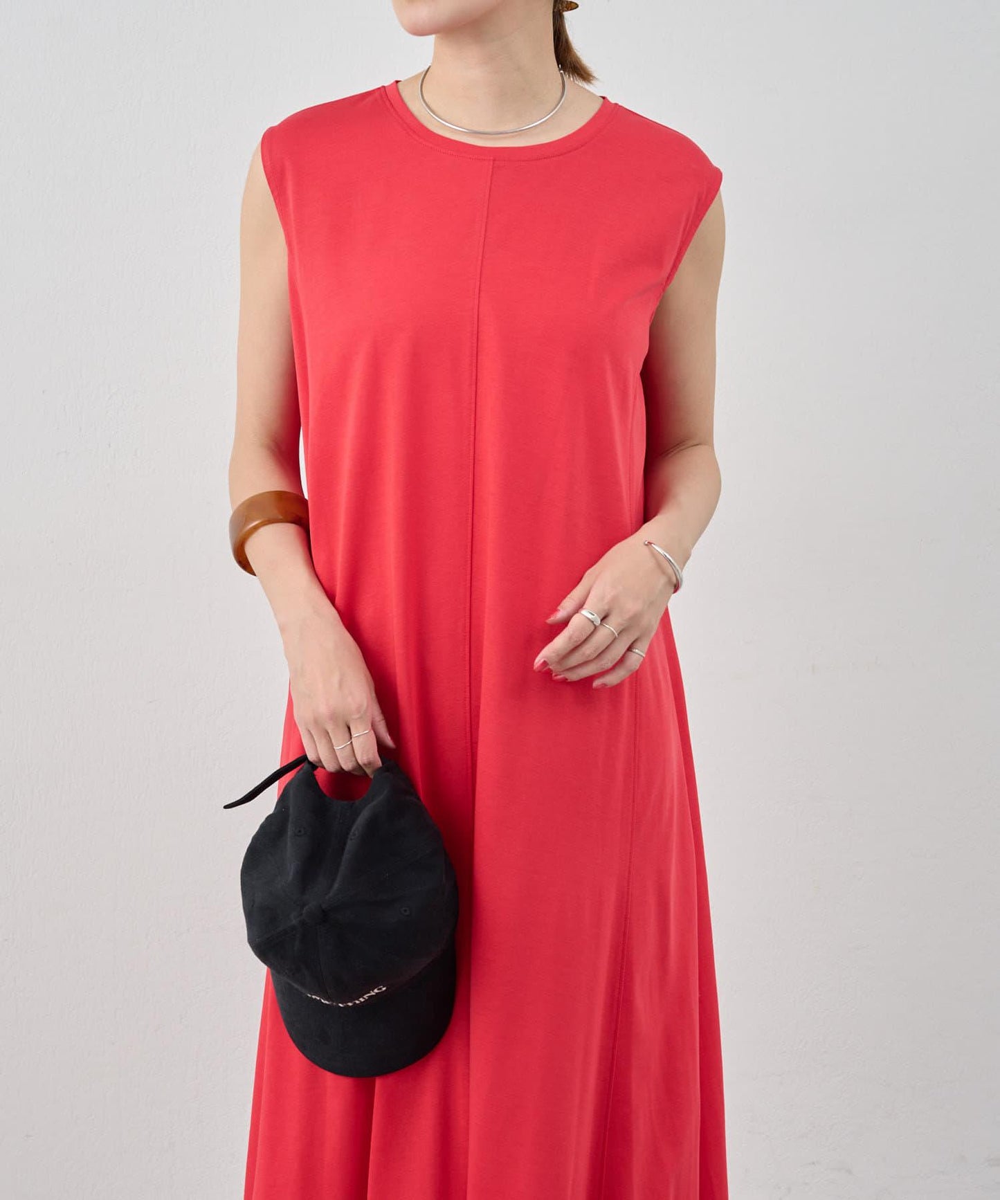 荷葉邊N/S連衣裙