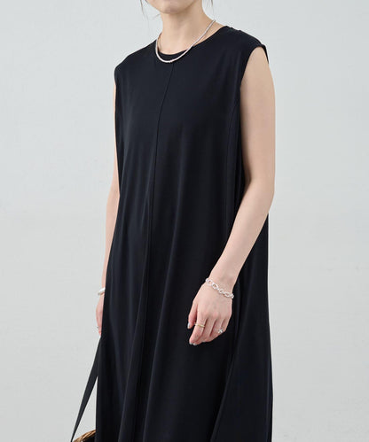 荷葉邊N/S連衣裙