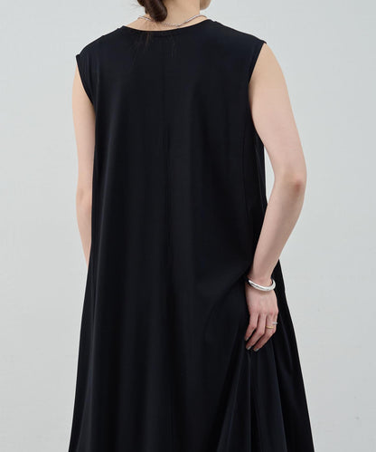 荷葉邊N/S連衣裙