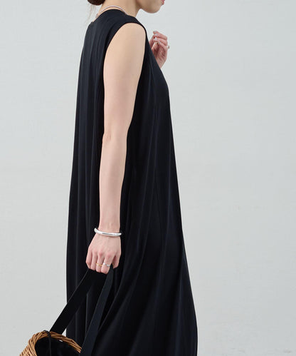 荷葉邊N/S連衣裙