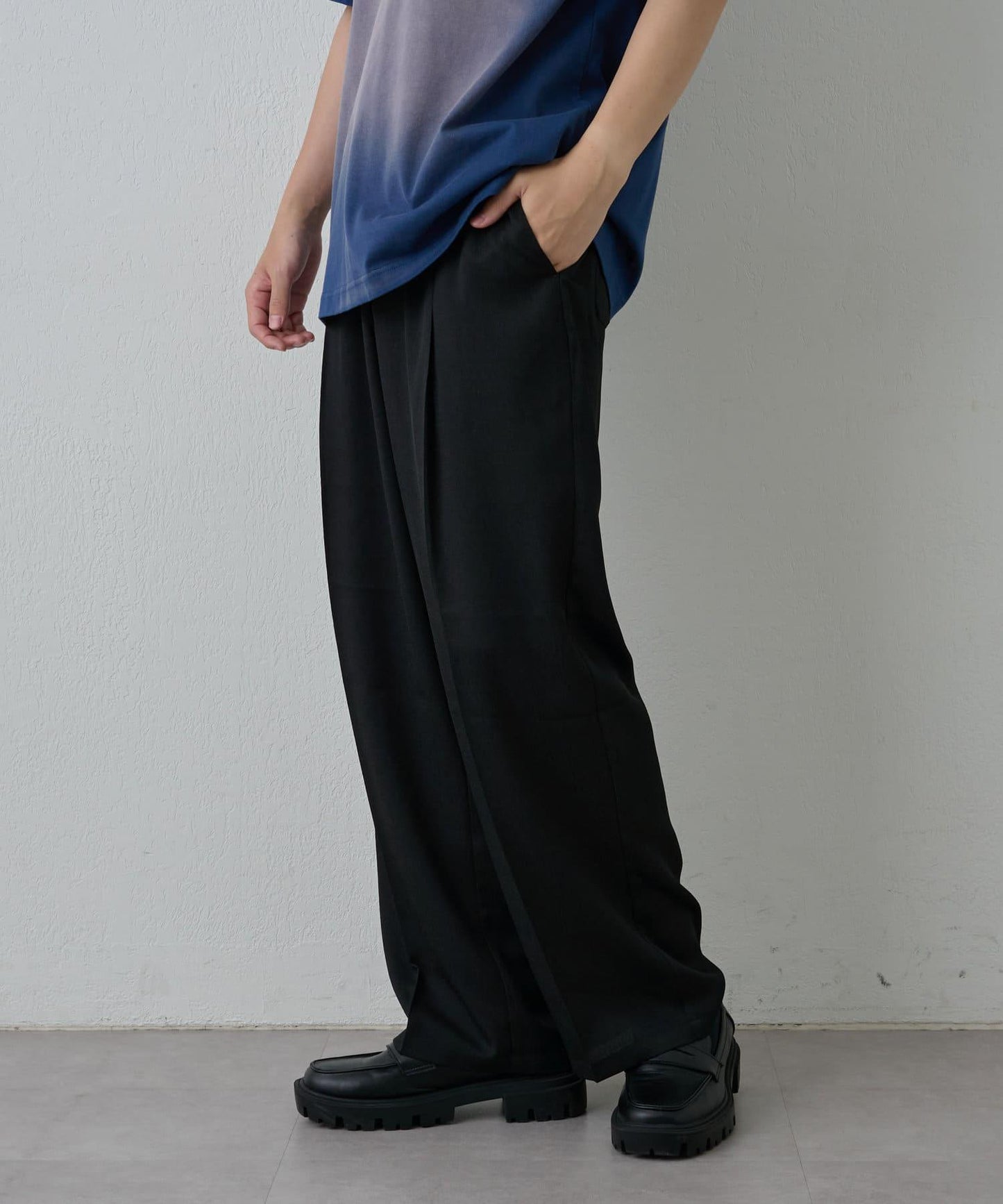 【套裝搭配】淡雅龍易西褲