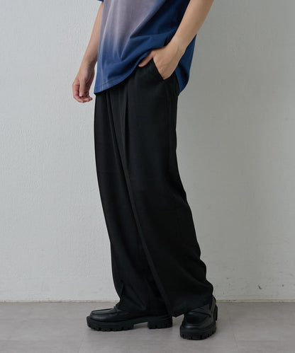 【套裝搭配】淡雅龍易西褲