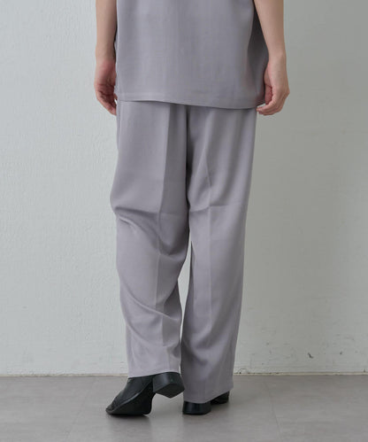 【套裝搭配】淡雅龍易西褲