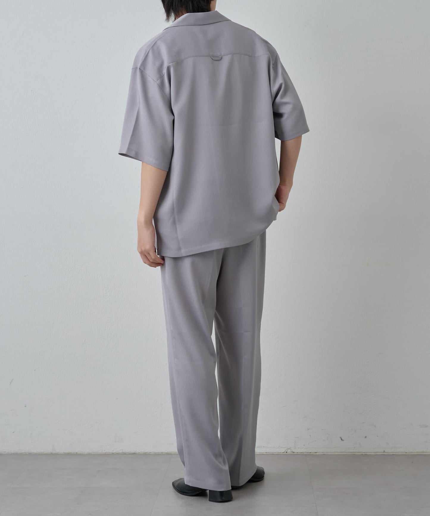 【套裝搭配】淡雅龍易西褲