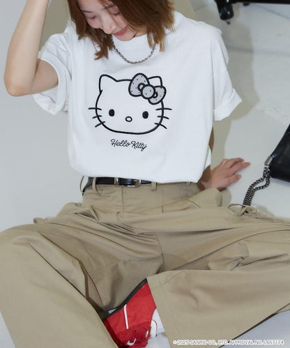 "HELLO KITTY/《Hello Kitty》" 異素材蝴蝶結T恤 限定推出