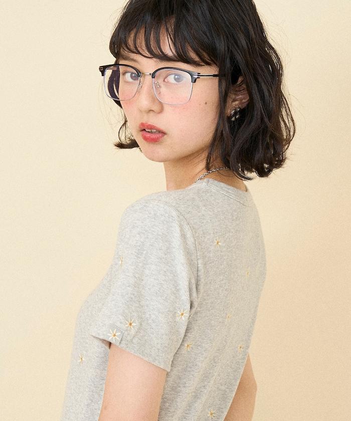 迷你雛菊刺繡T恤