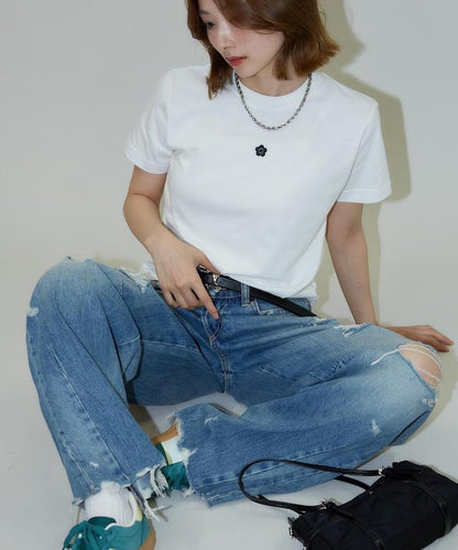 一點刺繡logo T恤