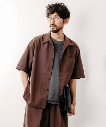 Reflax 功能性素材 輕鬆合身 開領襯衫 短袖