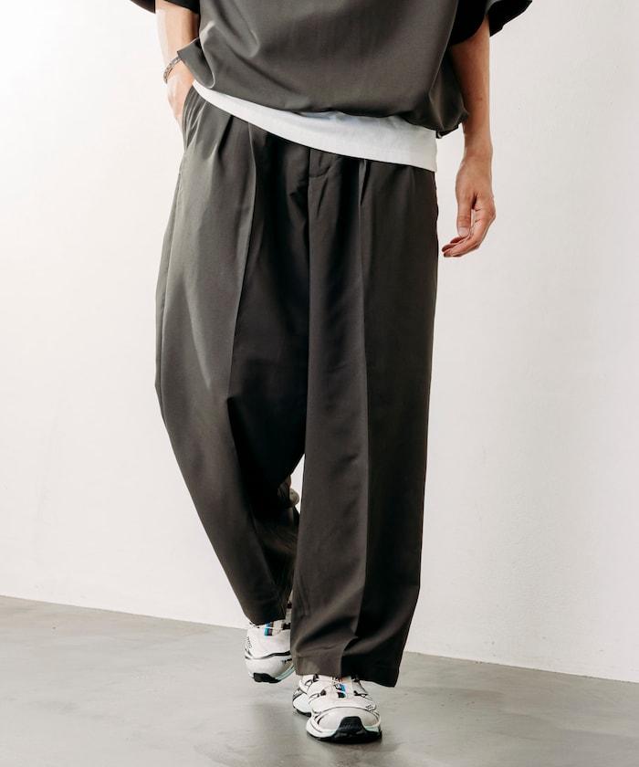 Reflax 功能性材料 寬鬆剪裁 輕鬆 休閒褲