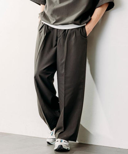 Reflax 功能性材料 寬鬆剪裁 輕鬆 休閒褲