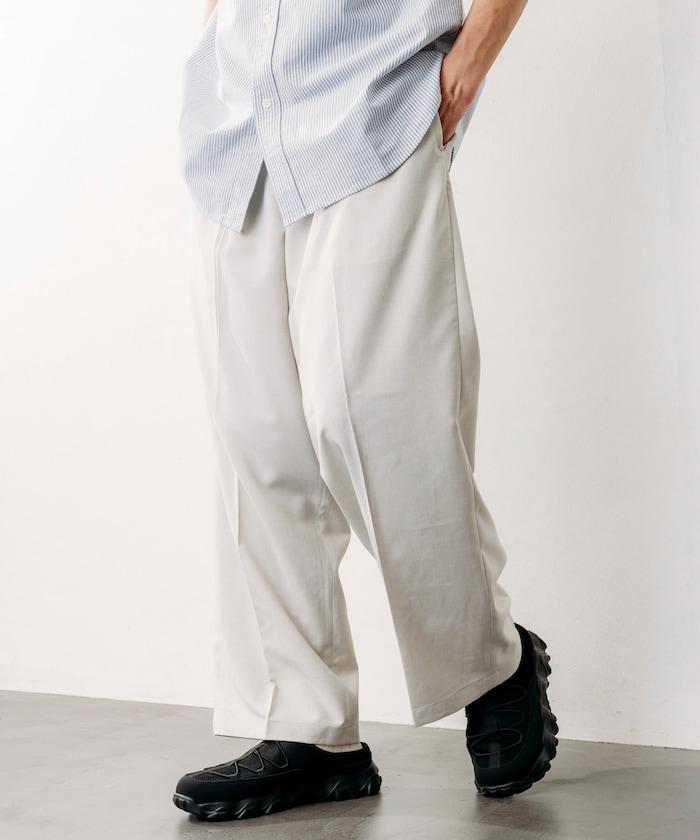 Reflax 功能性材料 寬鬆剪裁 輕鬆 休閒褲