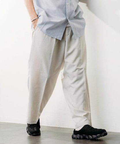 Reflax 功能性材料 寬鬆剪裁 輕鬆 休閒褲