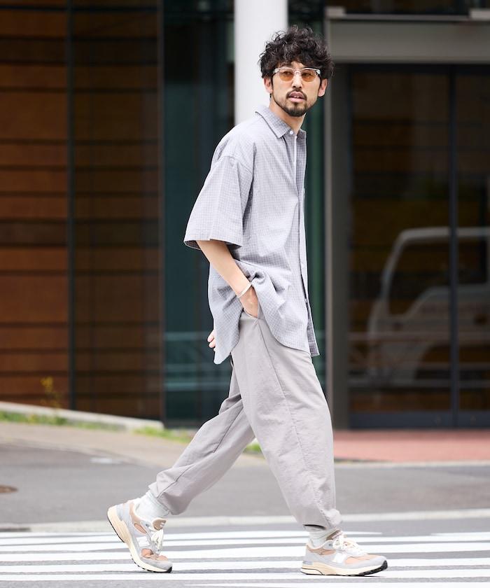 寬鬆直筒尼龍運動褲 / 錐形剪裁 輕便尼龍褲