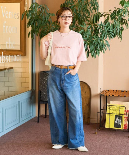 舒適版型 刺繡logo 圓領 T恤