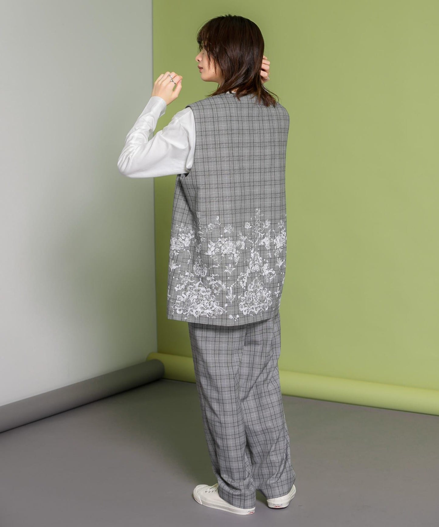 中線壓褶寬鬆格紋長褲