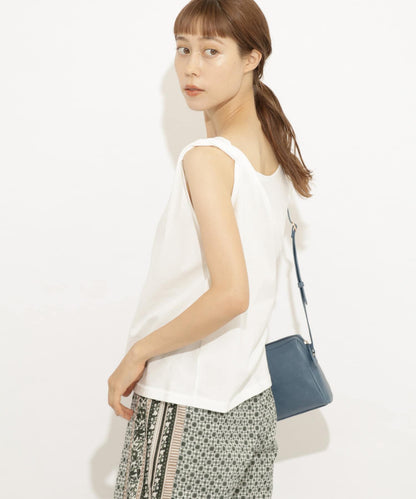 『UR TECH』扭結單肩不對稱上衣