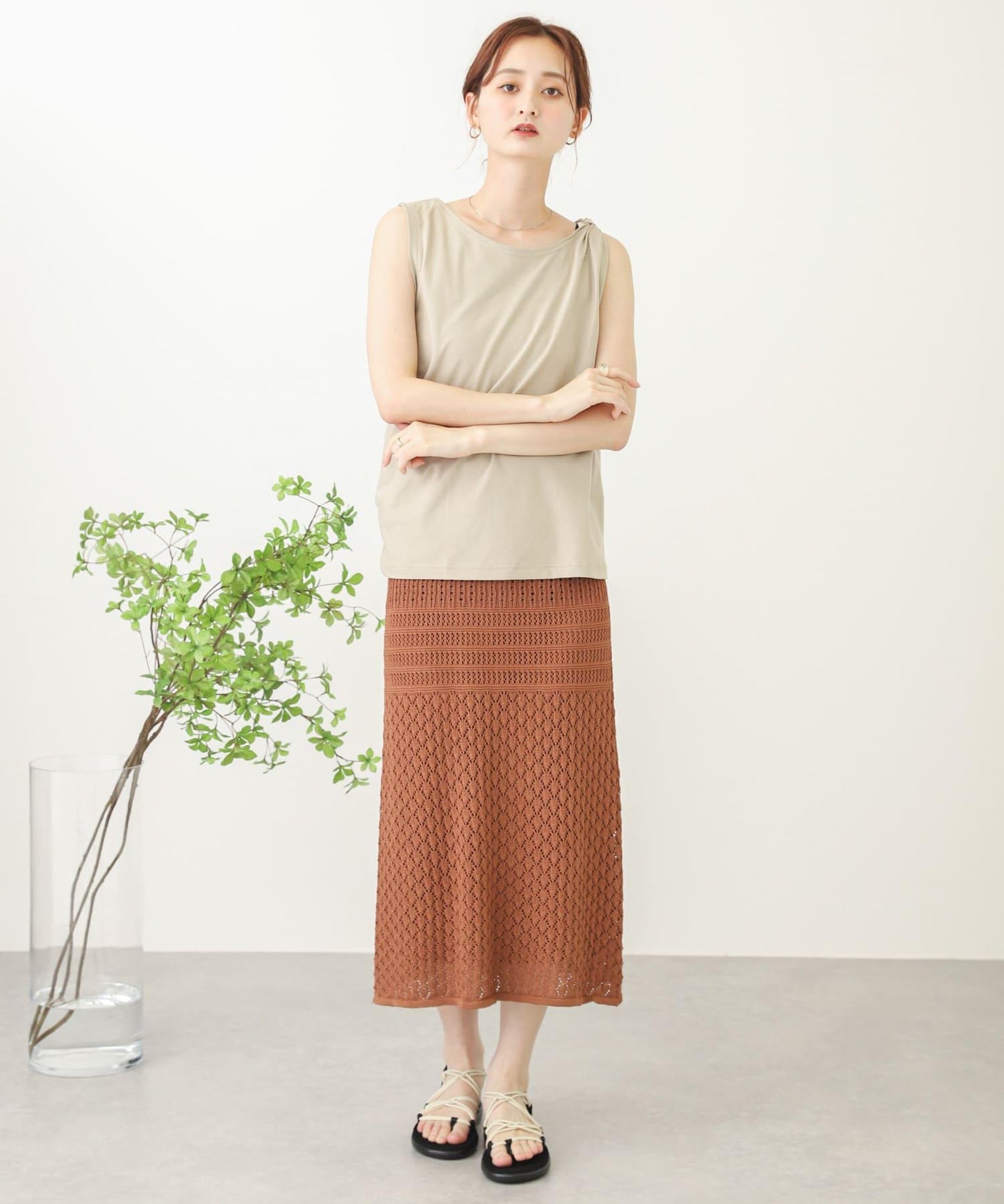 『UR TECH』扭結單肩不對稱上衣