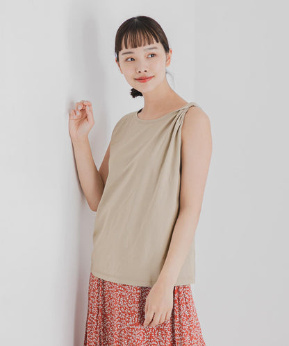 『UR TECH』扭結單肩不對稱上衣