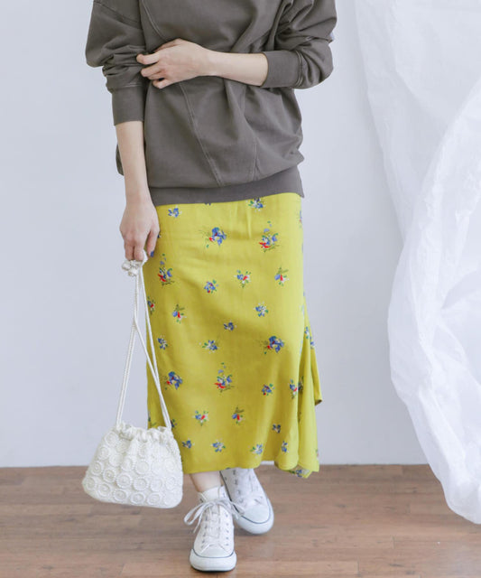 花卉不對稱下襬斜裁半身裙