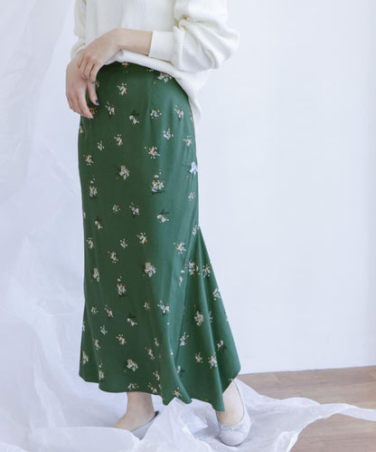 花卉不對稱下襬斜裁半身裙