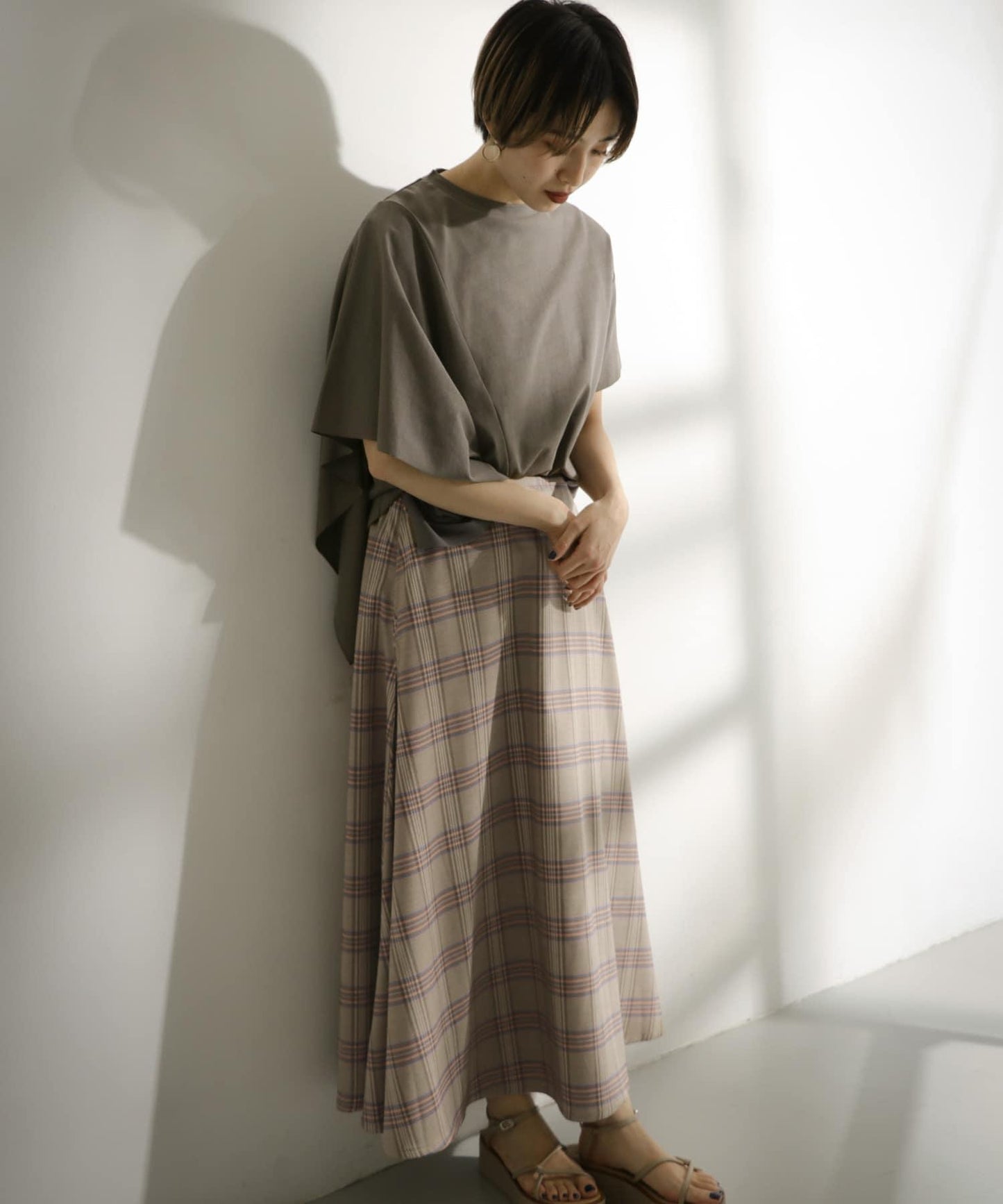 格紋高腰喇叭長裙