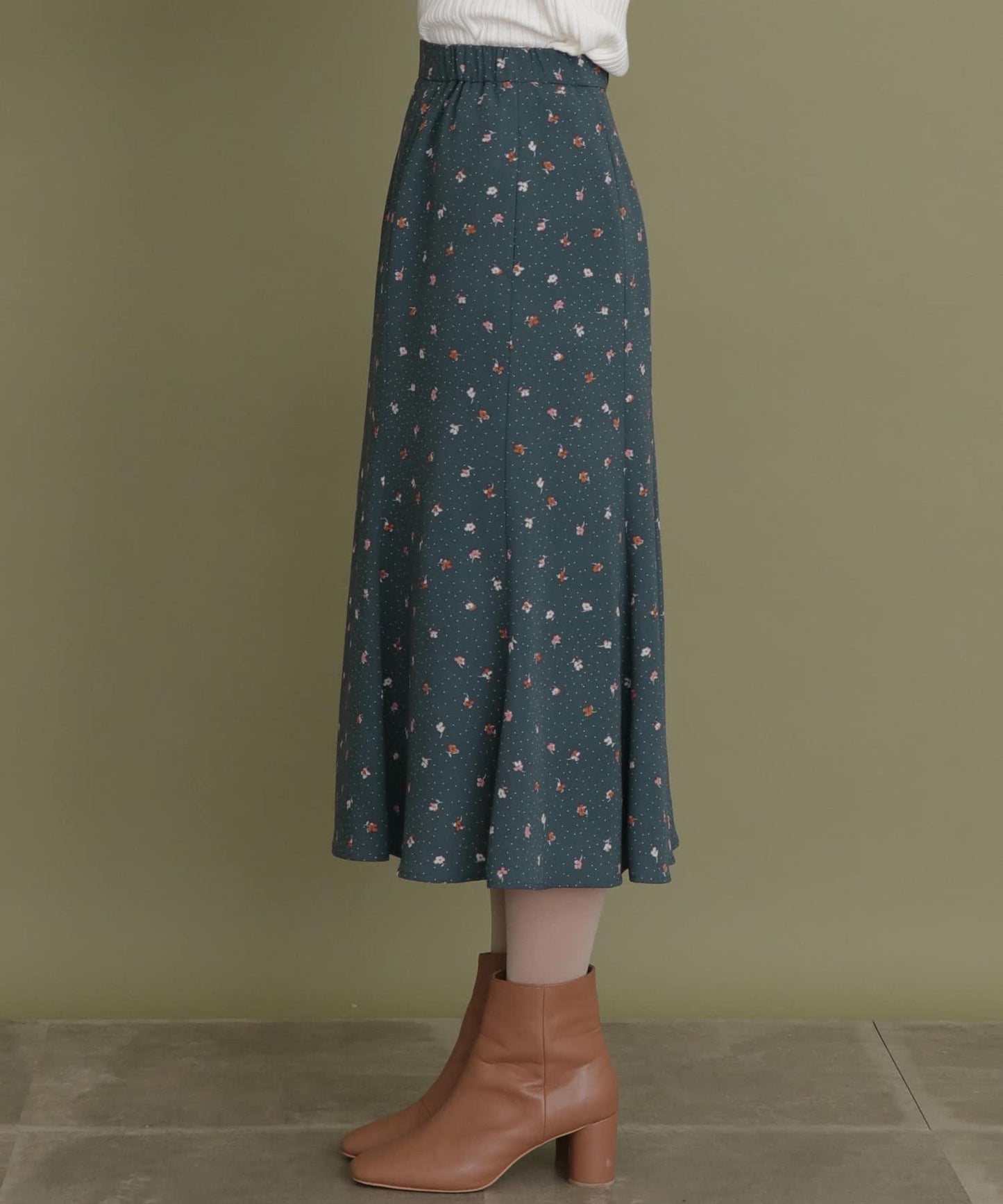 波點花卉美人魚裙