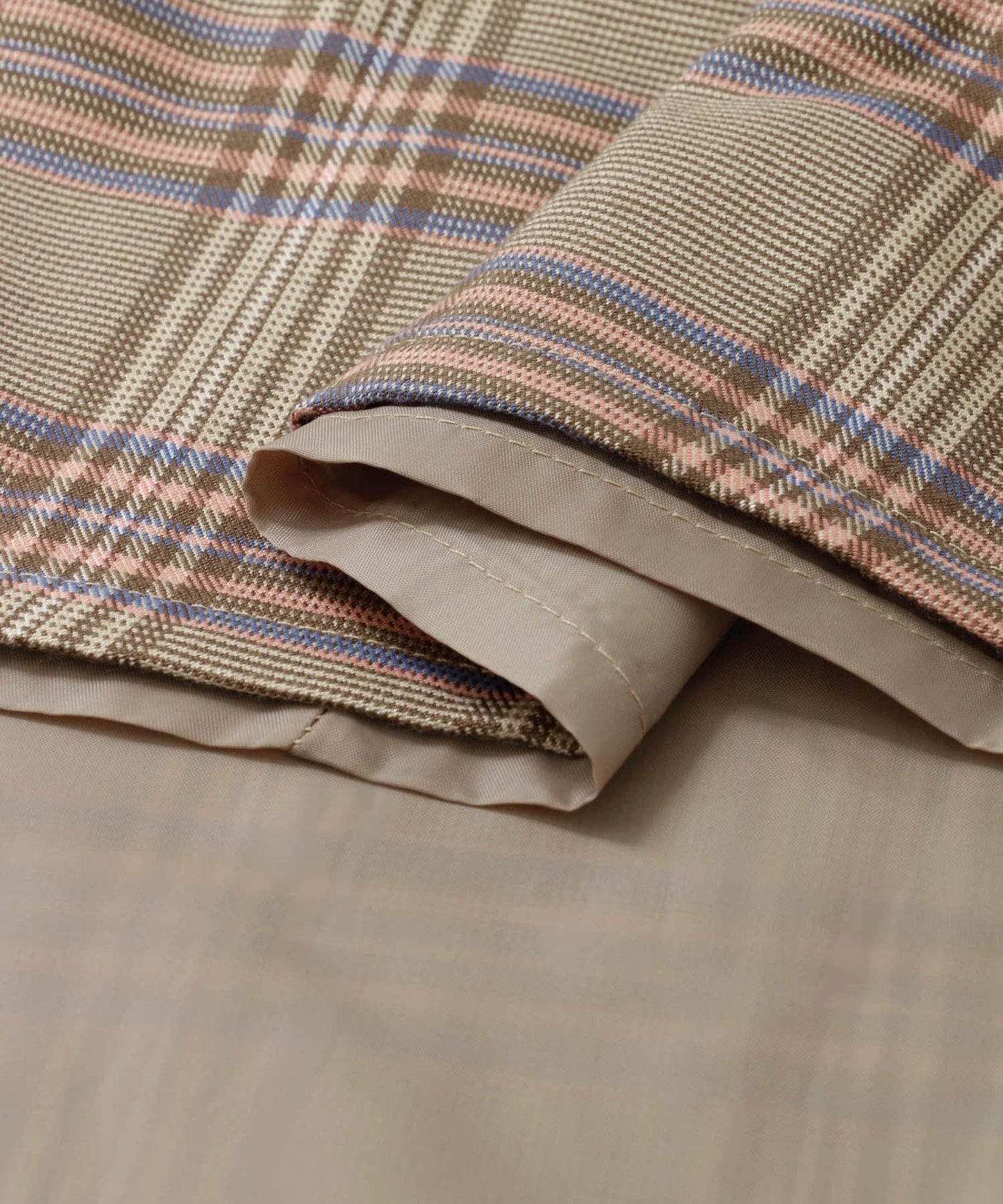 格紋高腰喇叭長裙