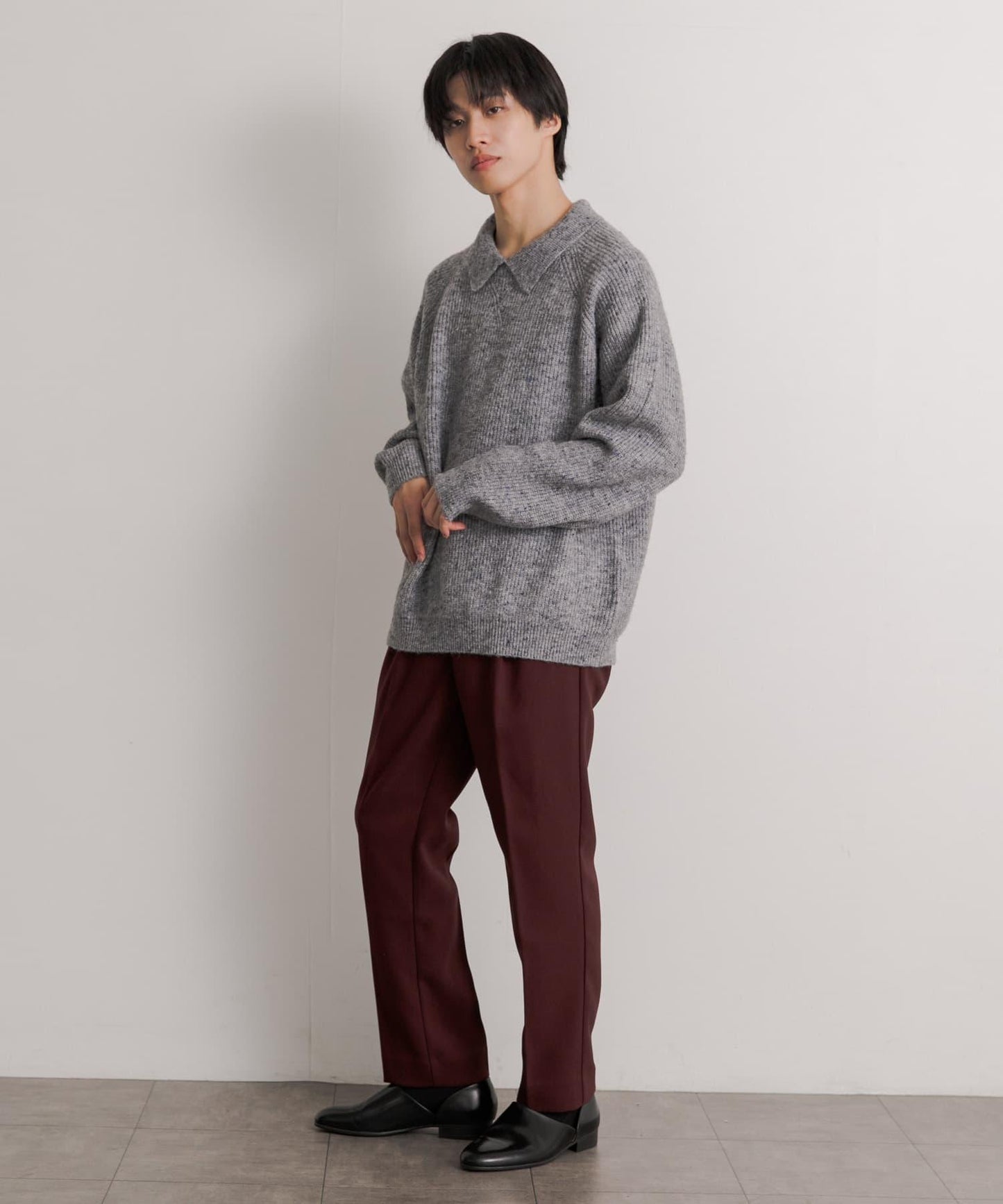 硬挺斜紋中線直筒褲