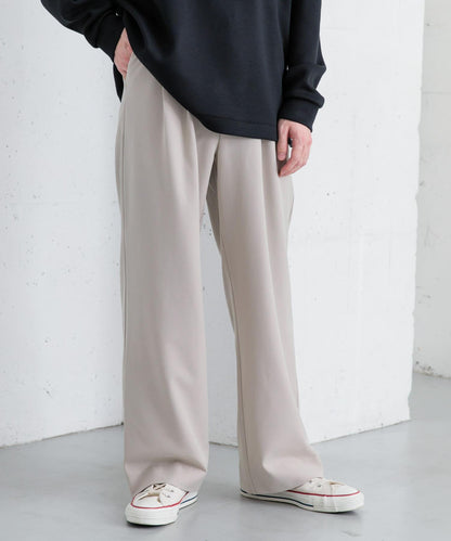 『イージーケア』雙褶寬鬆長褲