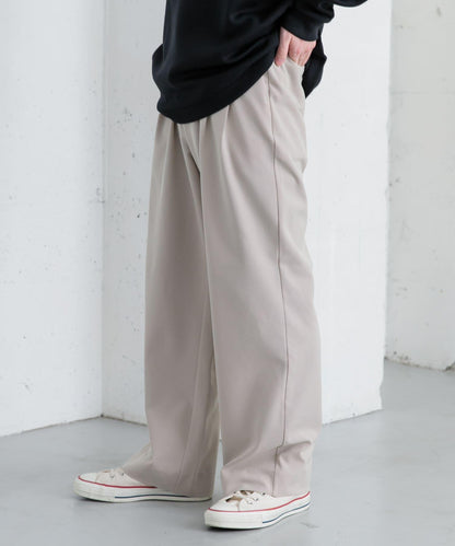 『イージーケア』雙褶寬鬆長褲