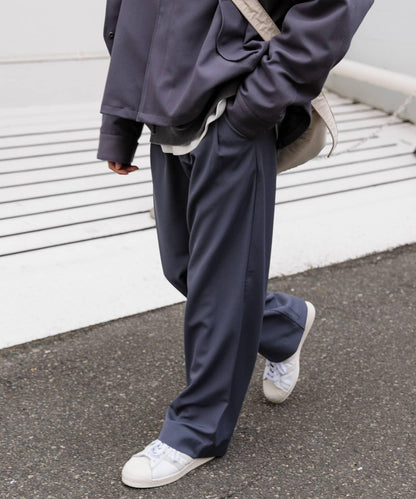 『イージーケア』雙褶寬鬆長褲