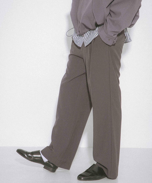 『イージーケア』雙褶寬鬆長褲