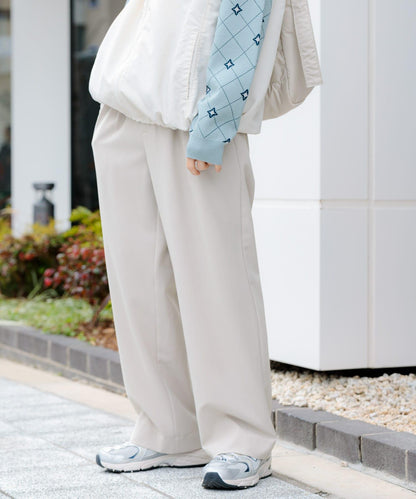 『イージーケア』雙褶寬鬆長褲