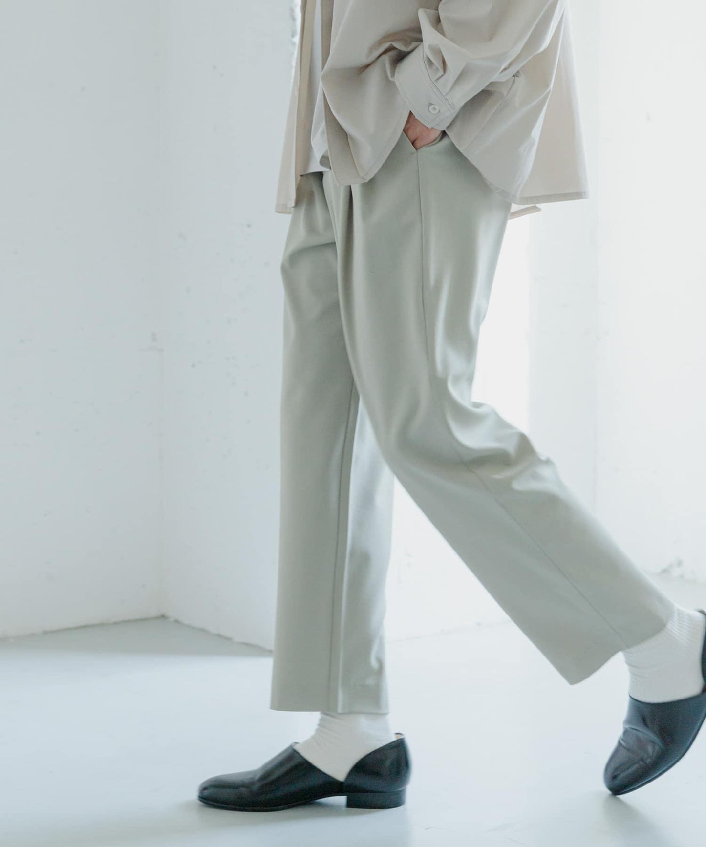 易打理/套裝搭配 雙褶錐形西裝褲