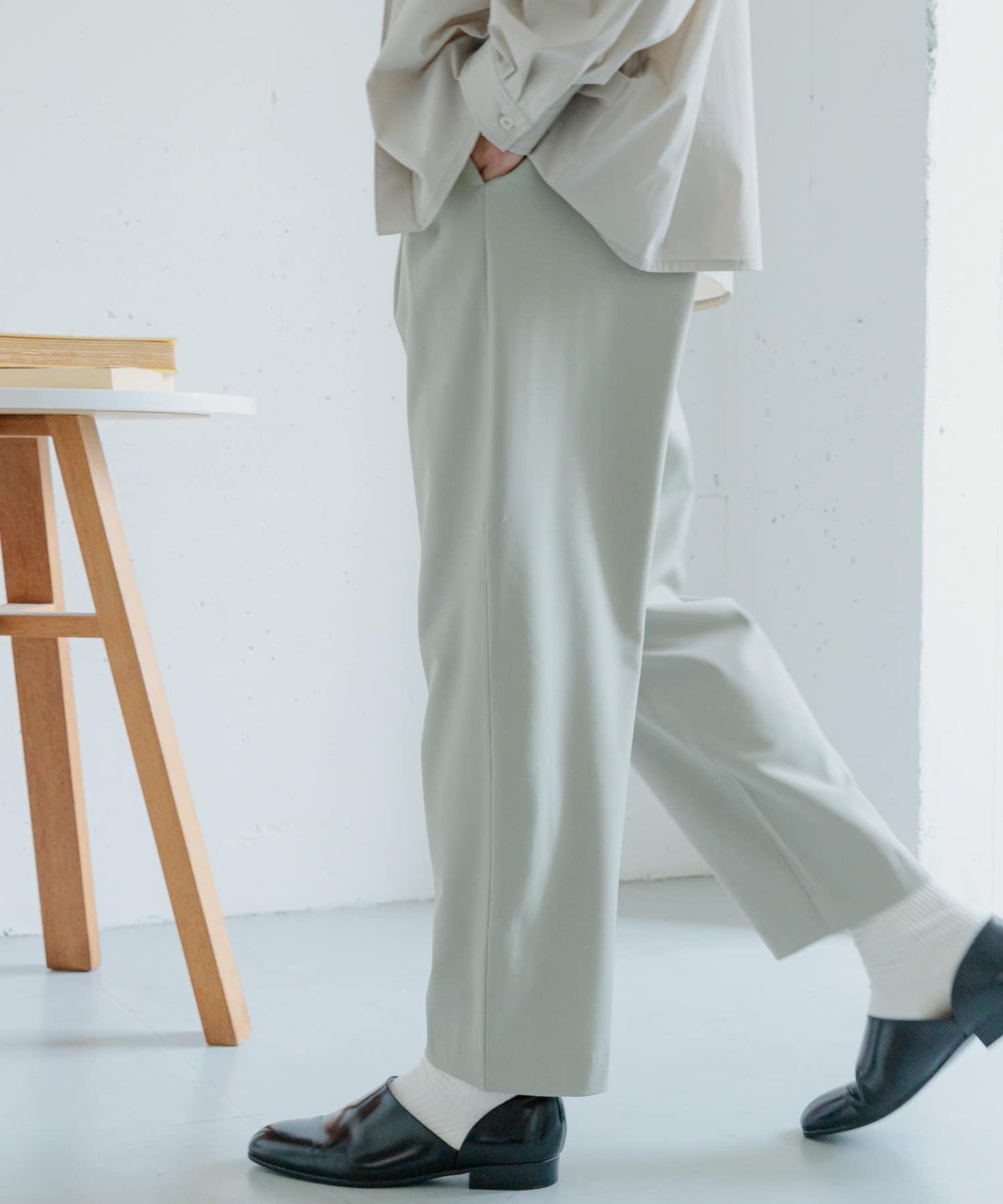 易打理/套裝搭配 雙褶錐形西裝褲