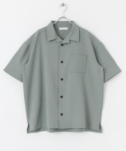 中性款開領寬鬆襯衫（五分袖）